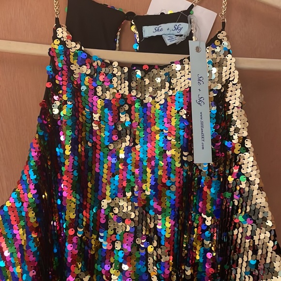 She&Sky Sequin top size small - Picture 2 of 10